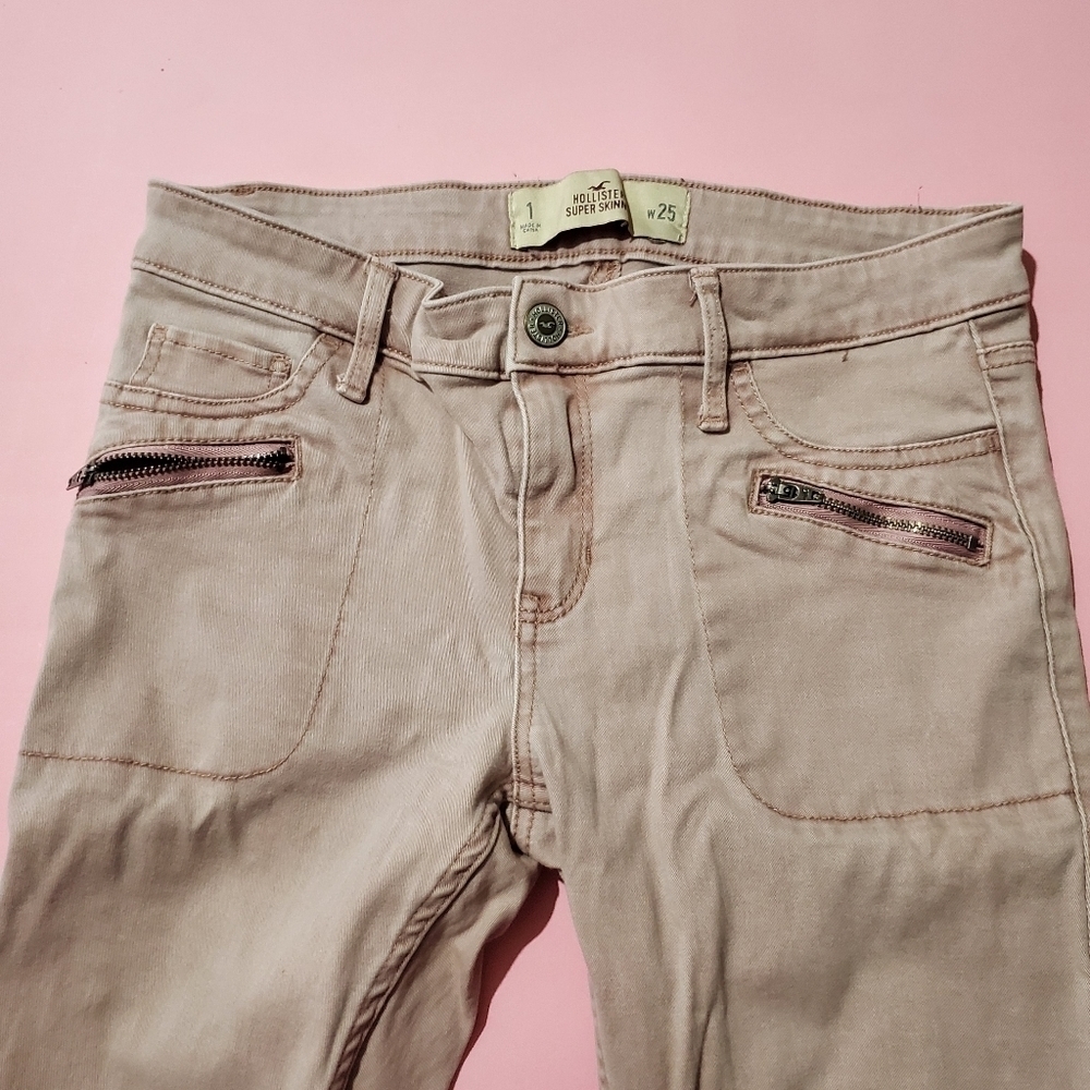 Hollister Khaki Tan Ripped Skinny Pants - Picture 4 of 7